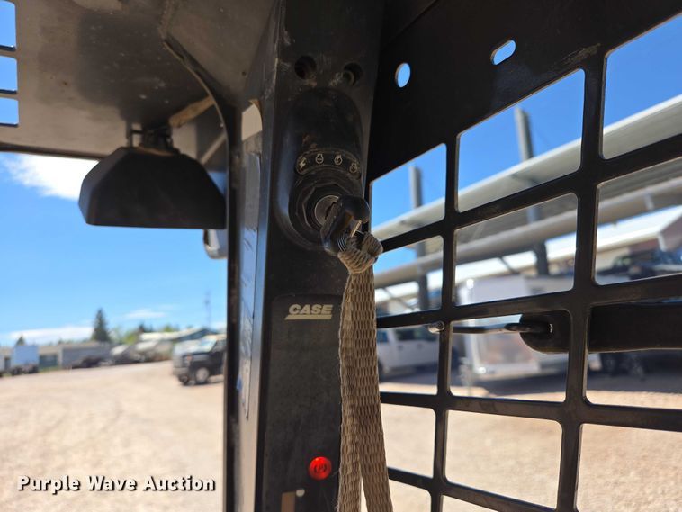 image for item ER1574 2006 Case 435 skid steer loader