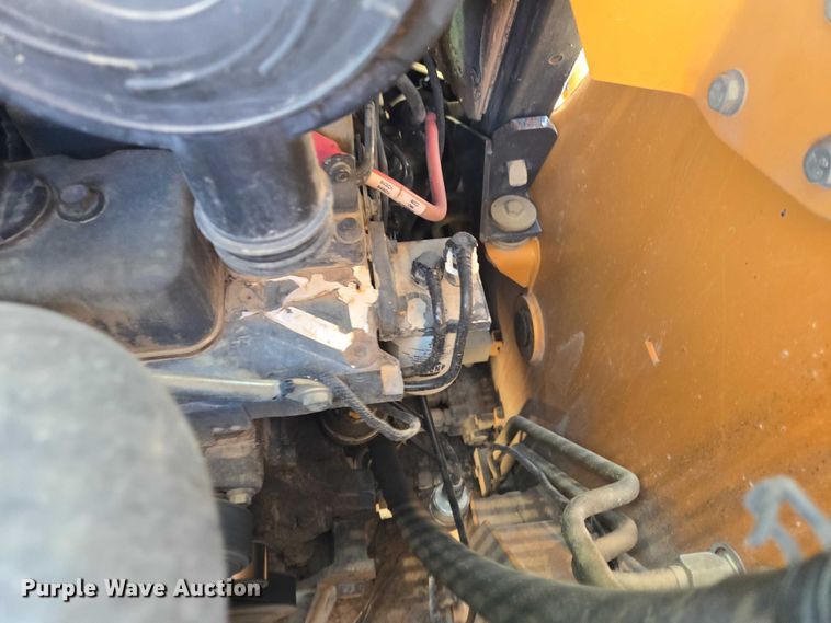 image for item ER1574 2006 Case 435 skid steer loader