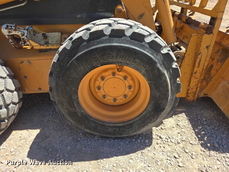 image for item ER1574 2006 Case 435 skid steer loader