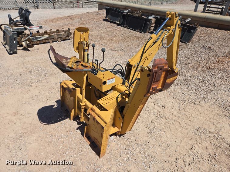 image for item ER1575 Case D100 skid steer backhoe