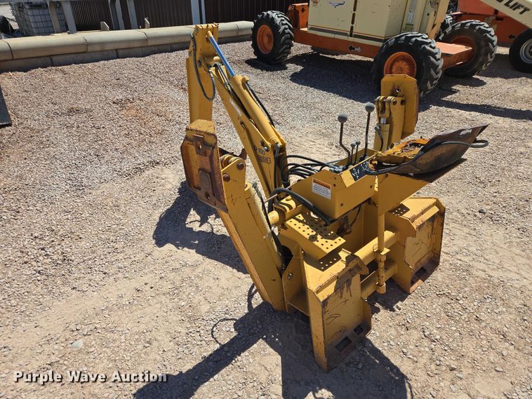 image for item ER1575 Case D100 skid steer backhoe
