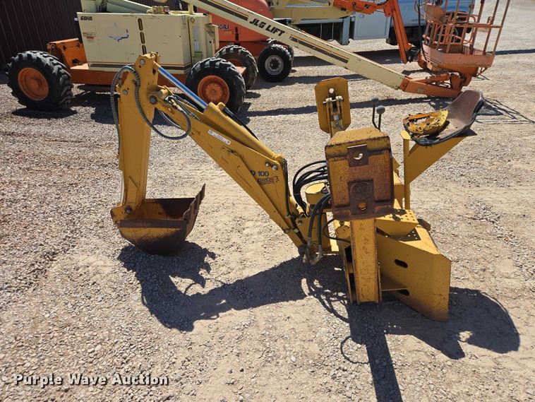 image for item ER1575 Case D100 skid steer backhoe