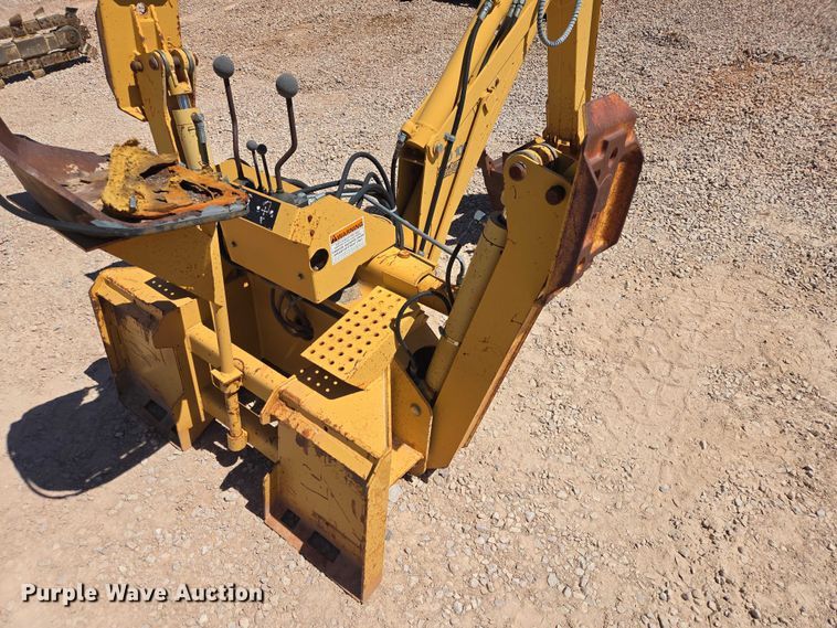 image for item ER1575 Case D100 skid steer backhoe