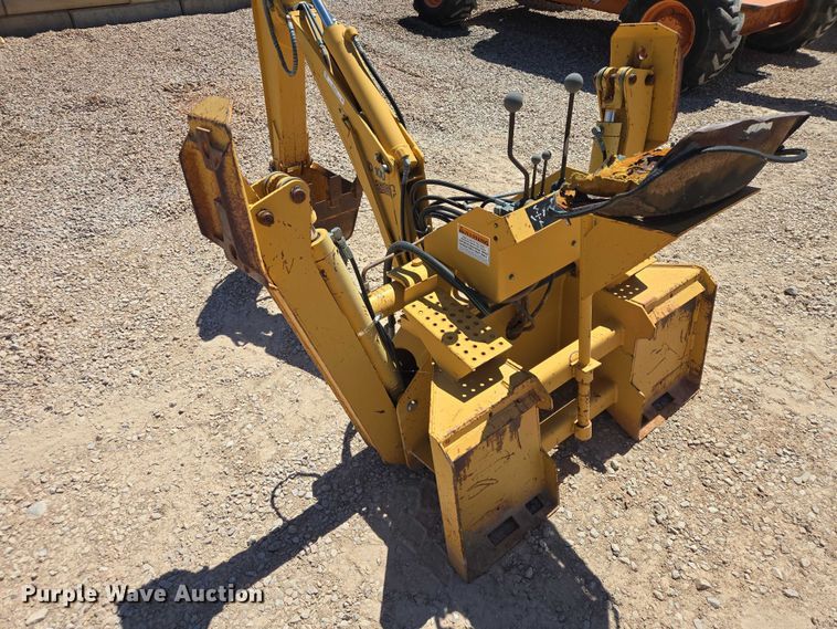 image for item ER1575 Case D100 skid steer backhoe