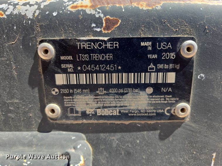 image for item ER1577 2015 Bobcat LT313 skid steer trencher