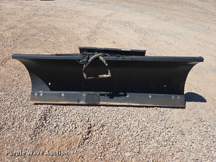 image for item ER1578 2010 Bobcat 84 Snow Blade skid steer snow plow