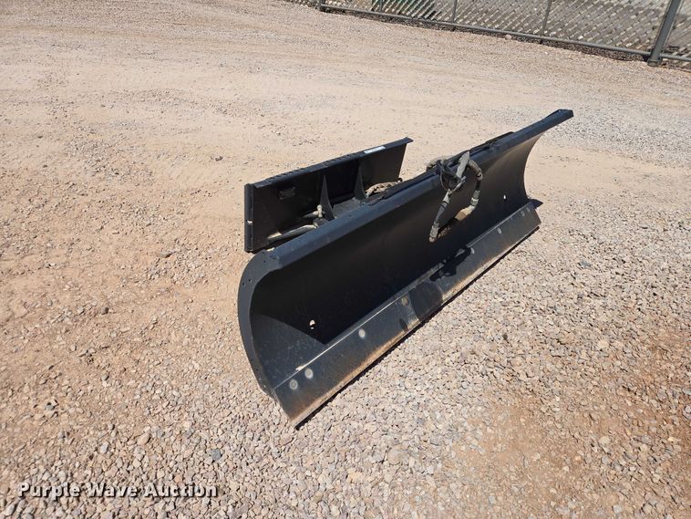 image for item ER1578 2010 Bobcat 84 Snow Blade skid steer snow plow