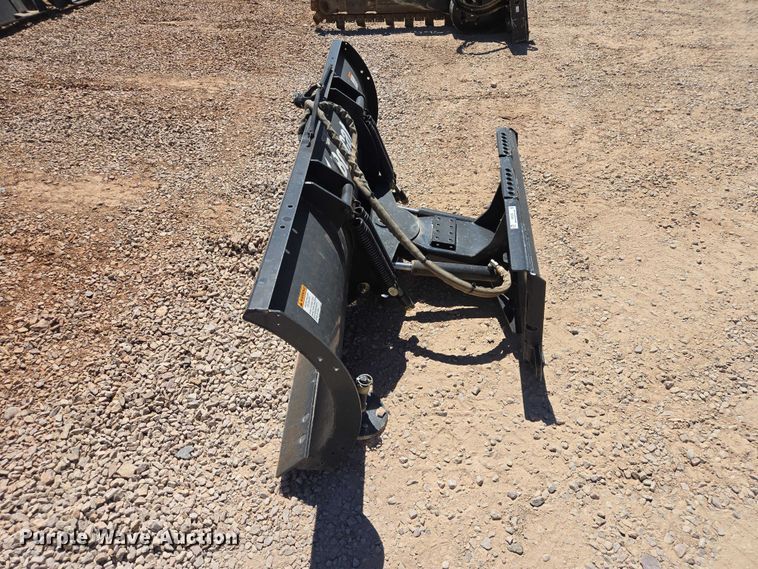 image for item ER1578 2010 Bobcat 84 Snow Blade skid steer snow plow