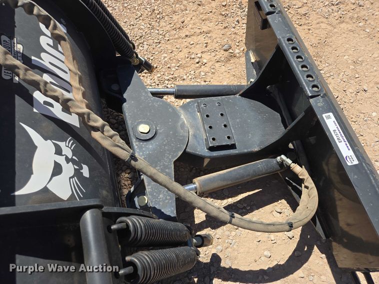 image for item ER1578 2010 Bobcat 84 Snow Blade skid steer snow plow