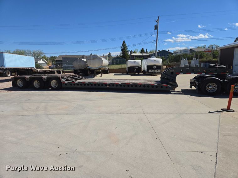 image for item ER1579 1990 Aspen lowboy equipment trailer