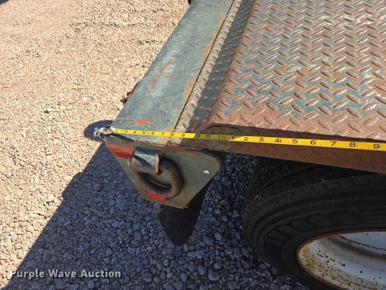 image for item ER1579 1990 Aspen lowboy equipment trailer