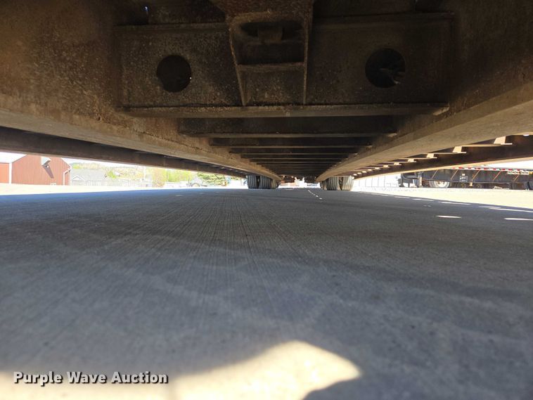 image for item ER1579 1990 Aspen lowboy equipment trailer