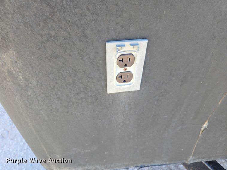 image for item ER1580 2006 Titan enclosed cargo trailer