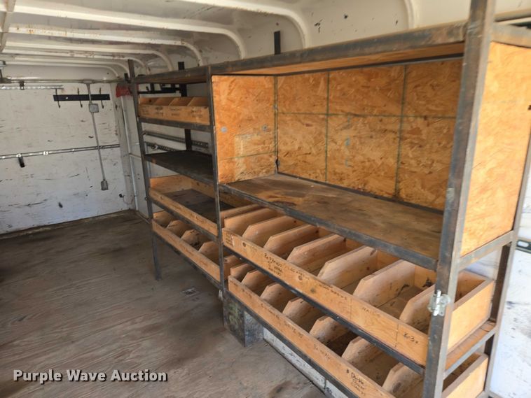 image for item ER1580 2006 Titan enclosed cargo trailer