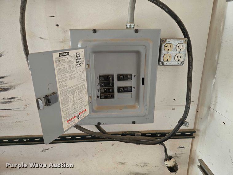 image for item ER1580 2006 Titan enclosed cargo trailer