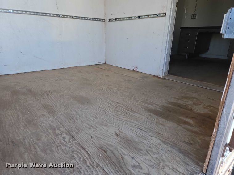 image for item ER1582 1975 American Trailers dry van trailer