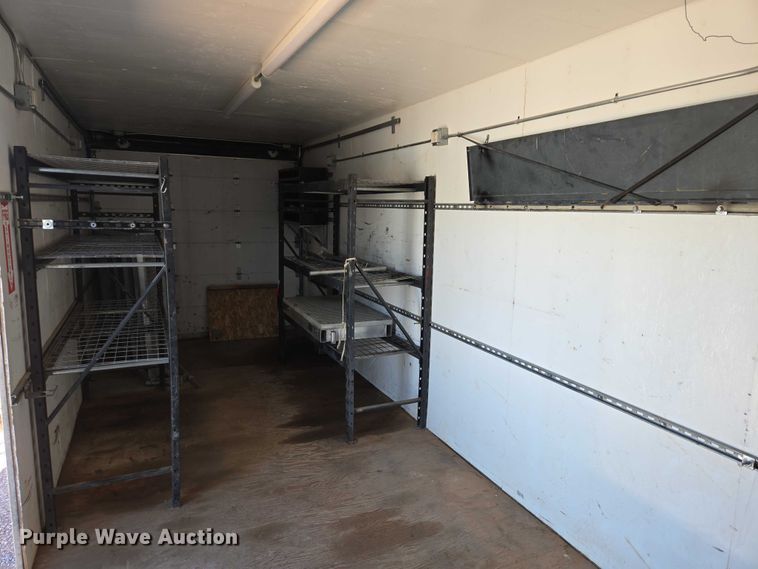 image for item ER1582 1975 American Trailers dry van trailer