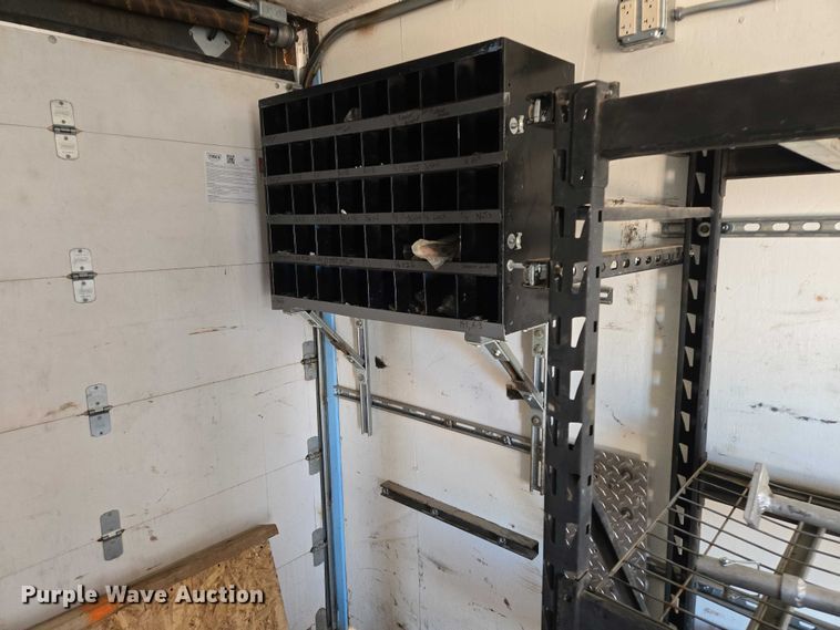 image for item ER1582 1975 American Trailers dry van trailer