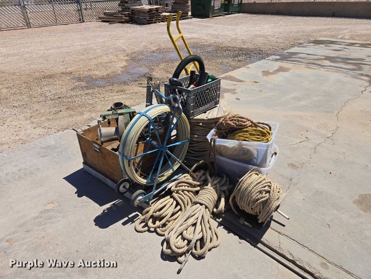 image for item ER1583 Greenlee 6001 cable puller