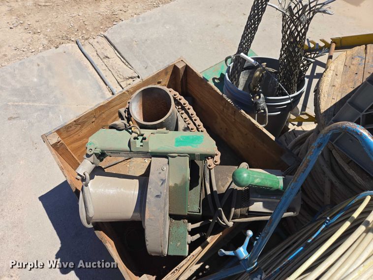 image for item ER1583 Greenlee 6001 cable puller