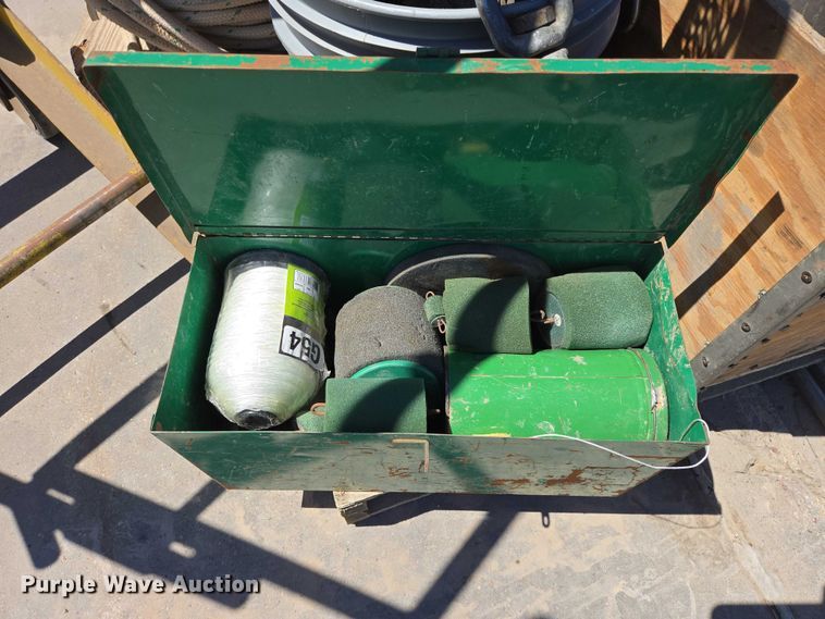 image for item ER1583 Greenlee 6001 cable puller