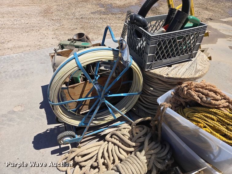 image for item ER1583 Greenlee 6001 cable puller