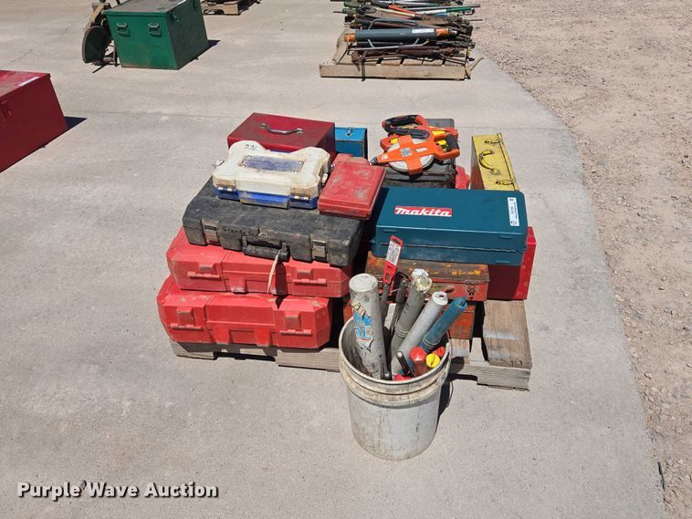 image for item ER1585 Milwaukee Tools