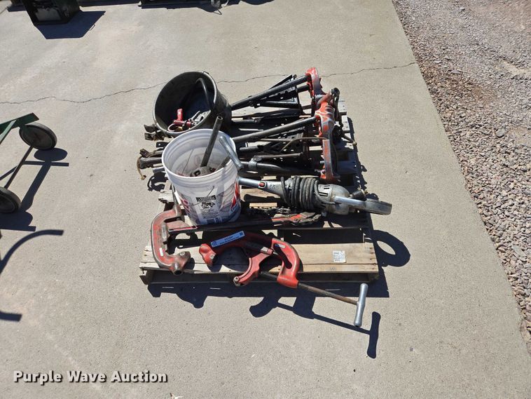 image for item ER1587 Rigid 700 pipe threader