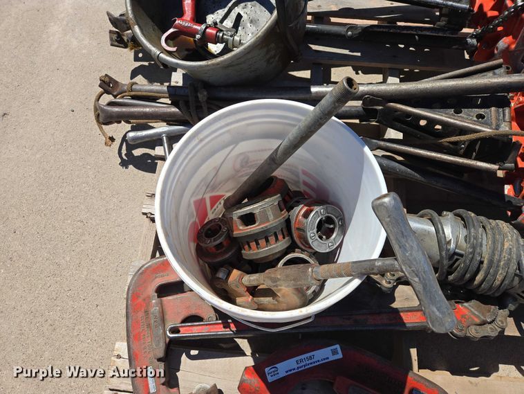 image for item ER1587 Rigid 700 pipe threader