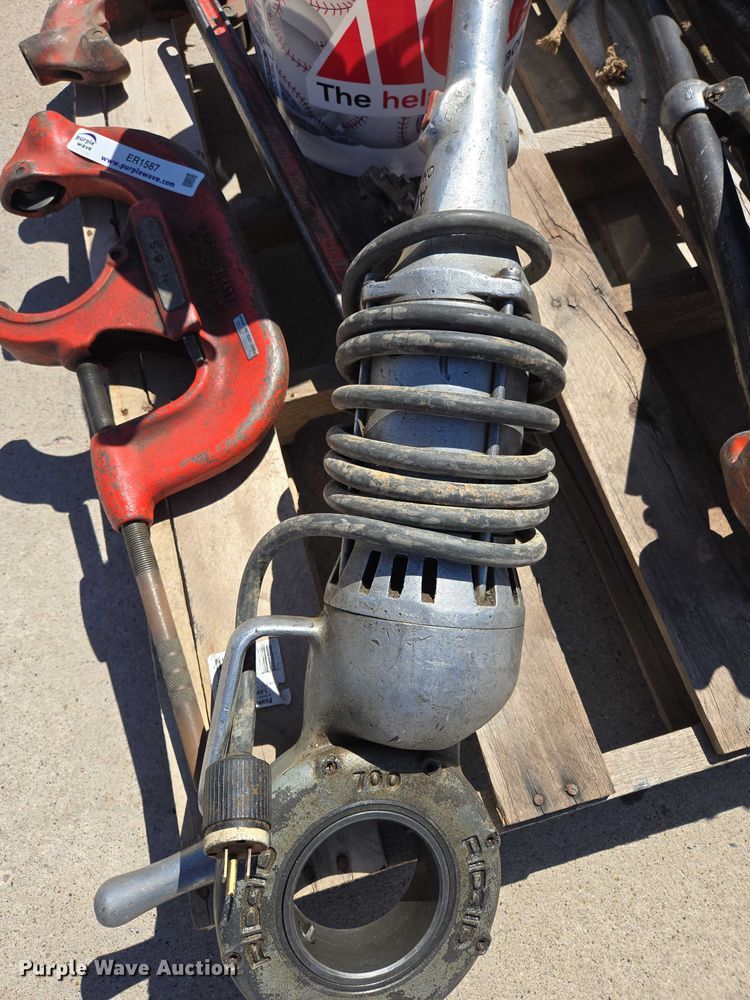 image for item ER1587 Rigid 700 pipe threader