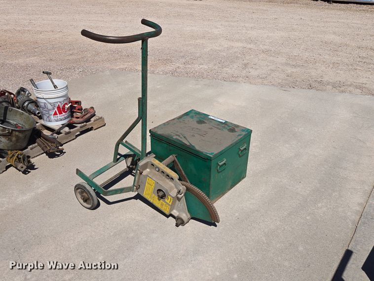 image for item ER1588 Greenlee 1818 pipe bender