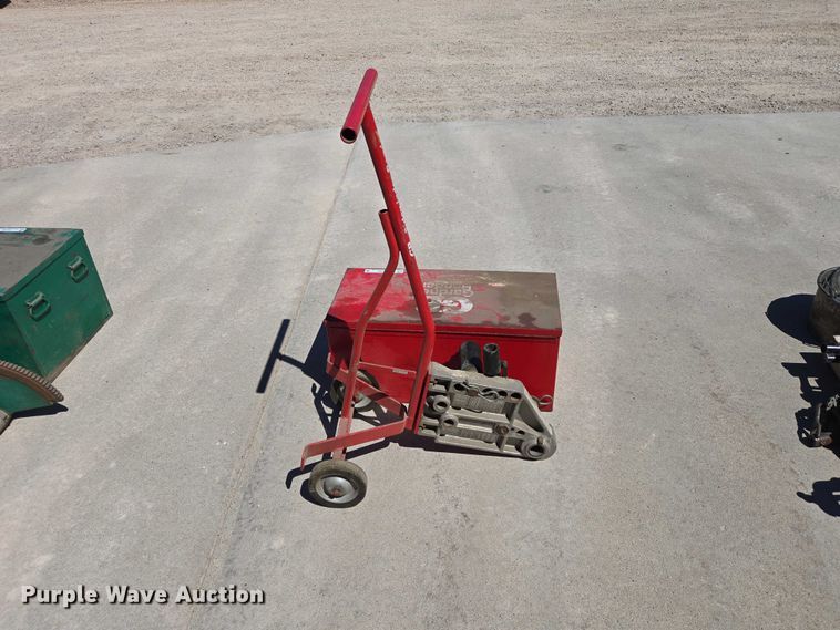 image for item ER1589 Gardner Bender pipe bender