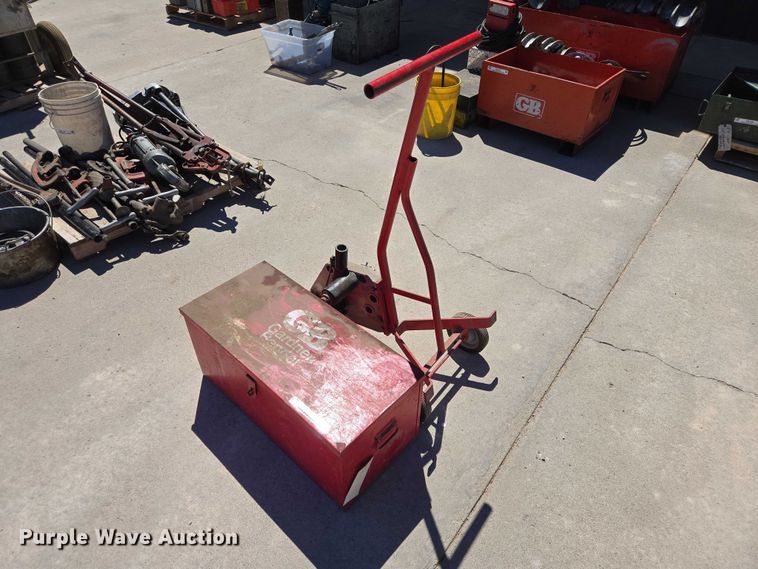 image for item ER1589 Gardner Bender pipe bender