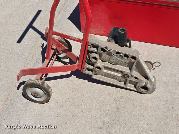 image for item ER1589 Gardner Bender pipe bender