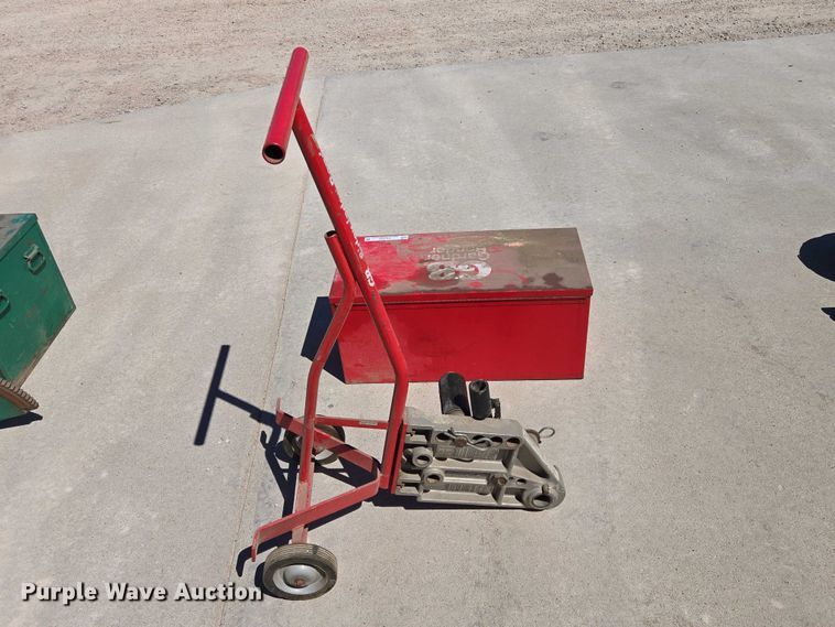 image for item ER1589 Gardner Bender pipe bender