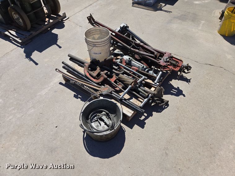 image for item ER1590 Rigid 700 pipe threader