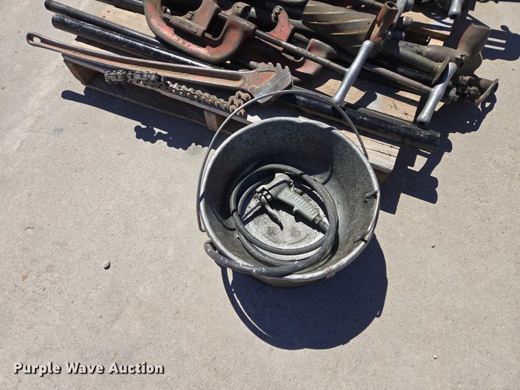 image for item ER1590 Rigid 700 pipe threader