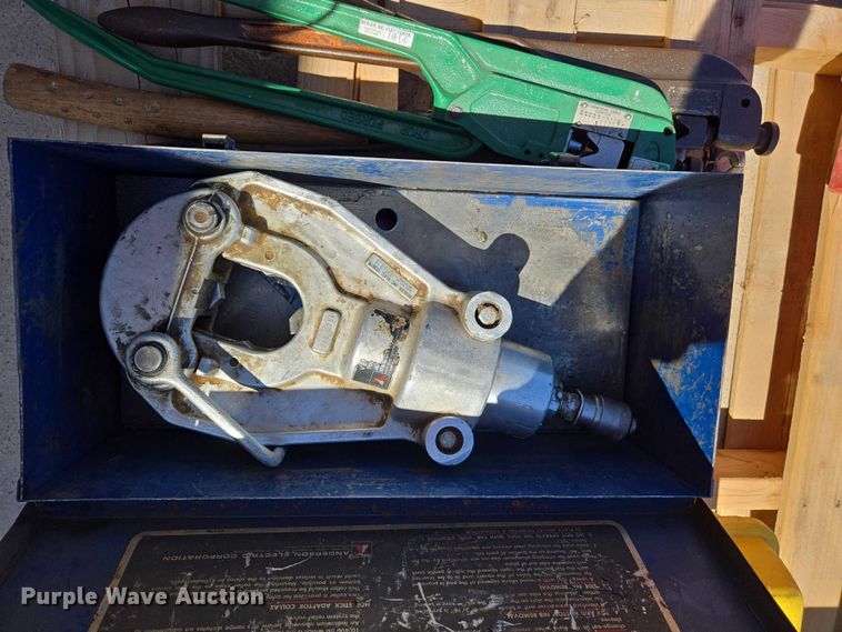 image for item ER1595 Cable pulling tools