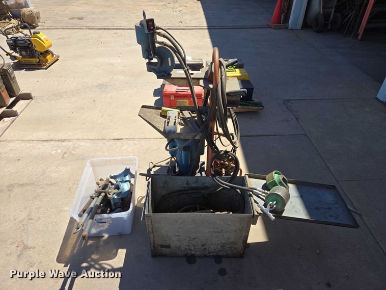 image for item ER1596 Roper Whitney HP501-B hydraulic hole punch