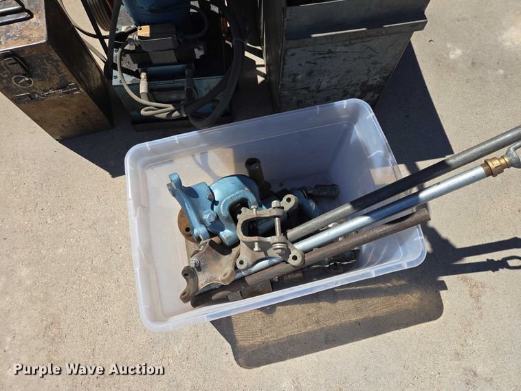 image for item ER1596 Roper Whitney HP501-B hydraulic hole punch
