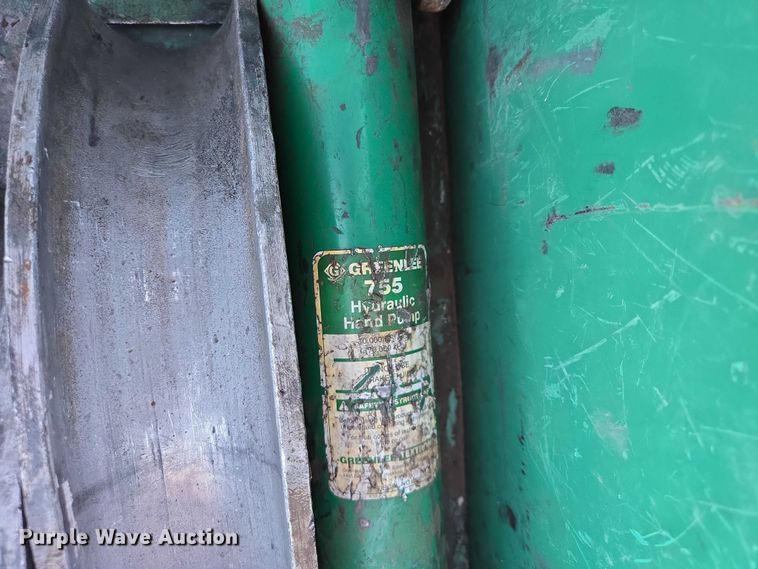 image for item ER1598 Greenlee 777 bender