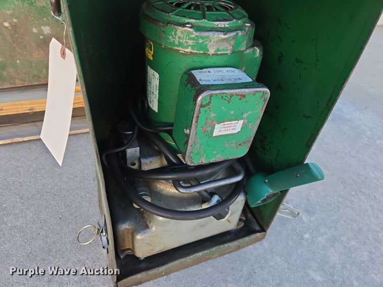 image for item ER1598 Greenlee 777 bender