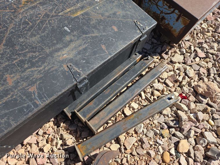image for item ER1608 (4) bolt bins