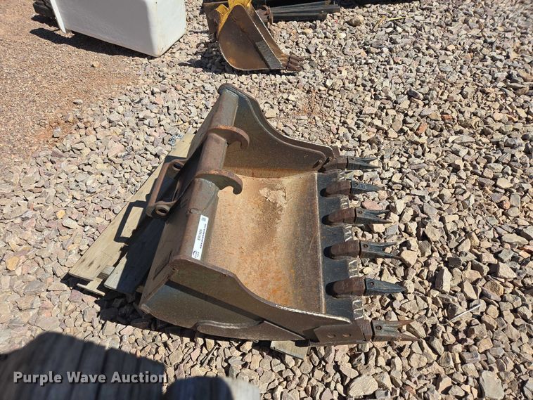 image for item ER1609 Bobcat excavator bucket