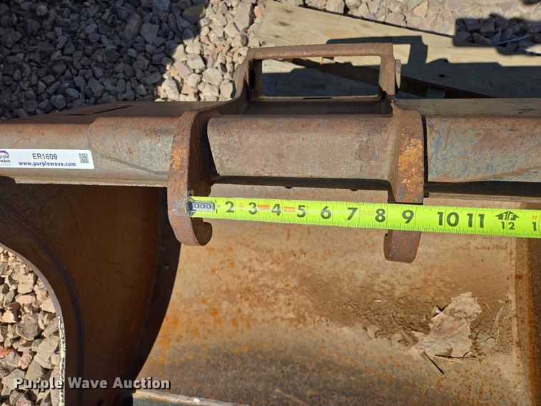 image for item ER1609 Bobcat excavator bucket