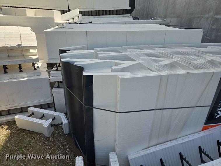 image for item ER1642 Logix concrete forms