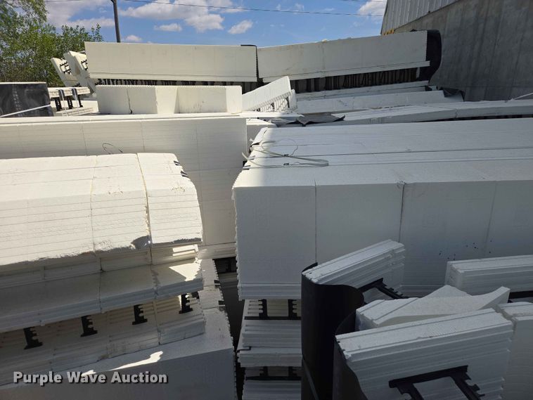 image for item ER1642 Logix concrete forms