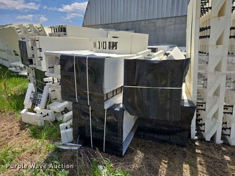 image for item ER1642 Logix concrete forms
