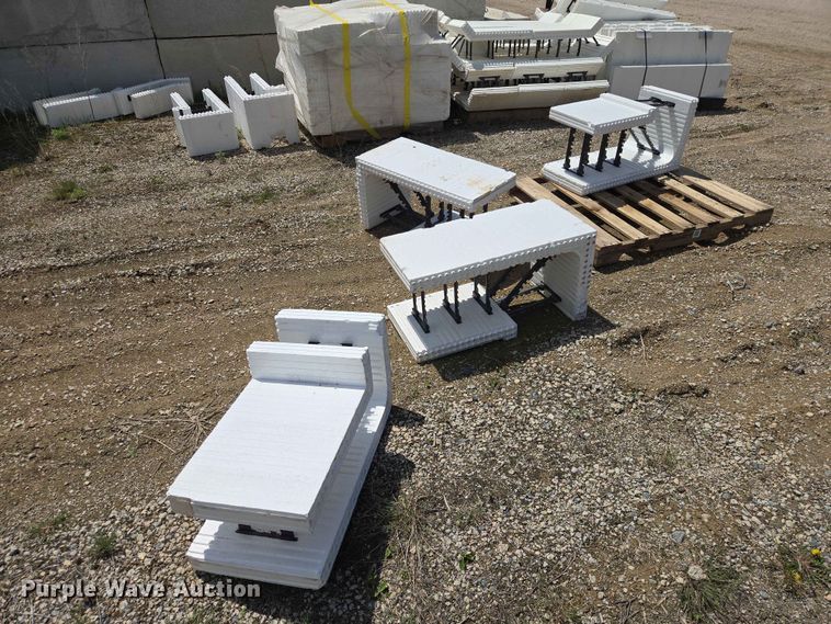 image for item ER1642 Logix concrete forms