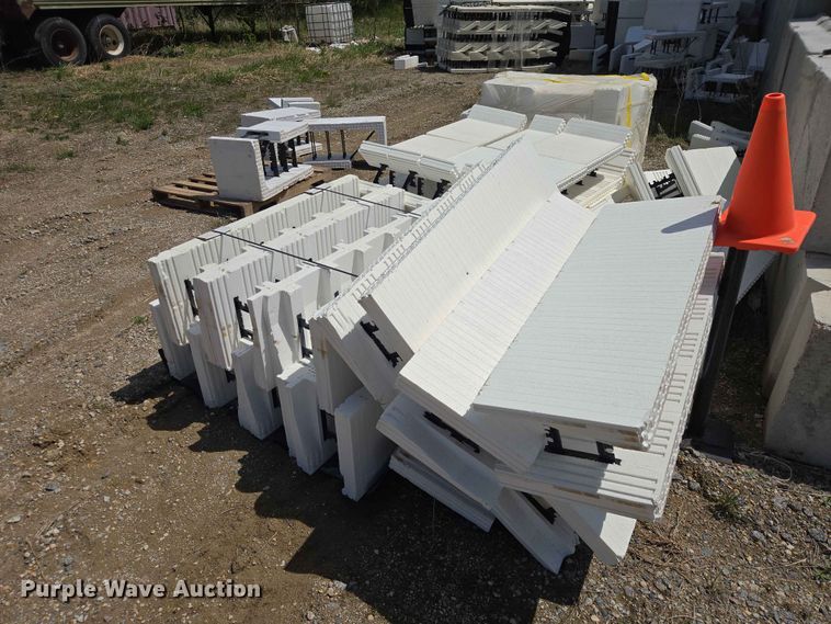 image for item ER1642 Logix concrete forms